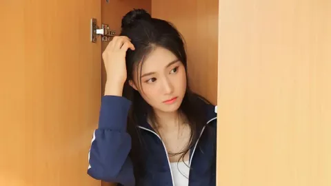 王曼昱父亲卖肉夹馍奥运冠军故事